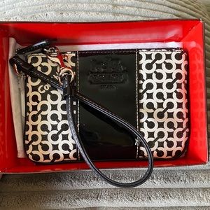 Coach Wristlet Coin Wallet Purse